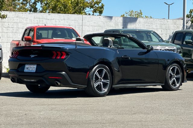 Used 2024 Ford Mustang Premium RWD image 4