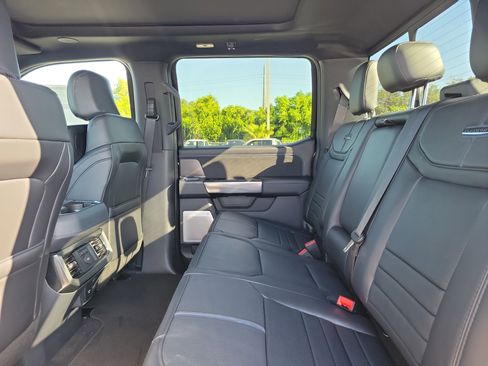 New 2026 Ford F450 Platinum w/ FX4 Off-Road Package image 10