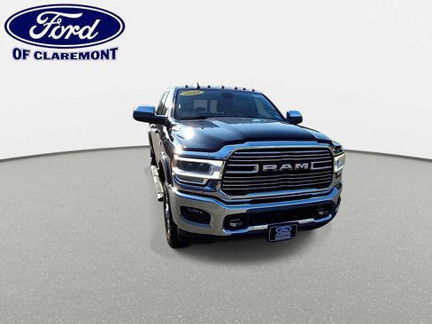 Used 2022 RAM 2500 Laramie AWD/4WD image 2