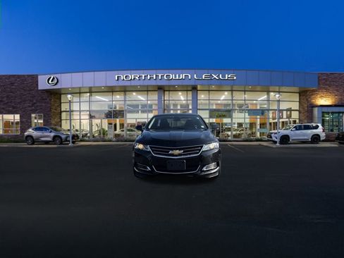 Used 2017 Chevrolet Impala LT image 18