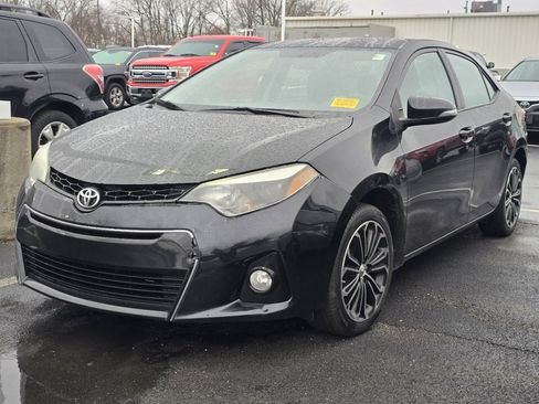 Used 2016 Toyota Corolla S image 3