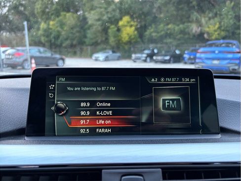 Used 2017 BMW 320i xDrive Sedan image 26