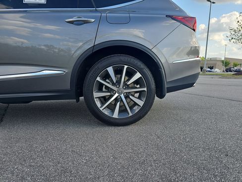 Certified 2026 Acura MDX FWD w/ Technology Package image 32