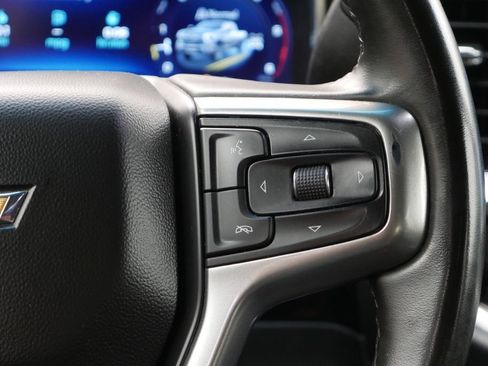Used 2025 Chevrolet Silverado 2500 LT w/ Safety Package AWD/4WD image 19
