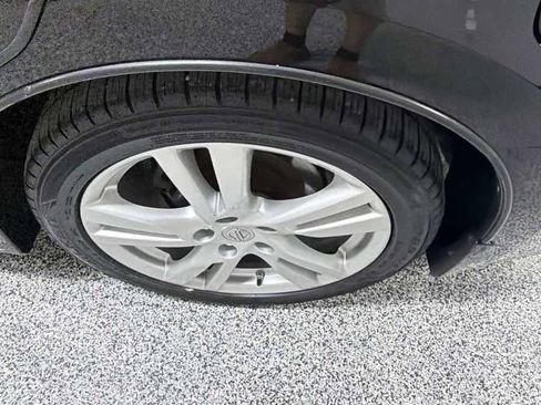Used 2015 Nissan Altima 3.5 SL FWD image 44