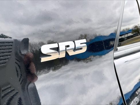 Used 2024 Toyota 4Runner SR5 image 9