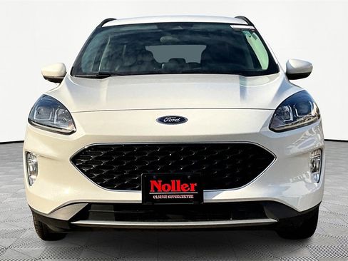 Used 2022 Ford Escape SEL w/ Technology Package image 3