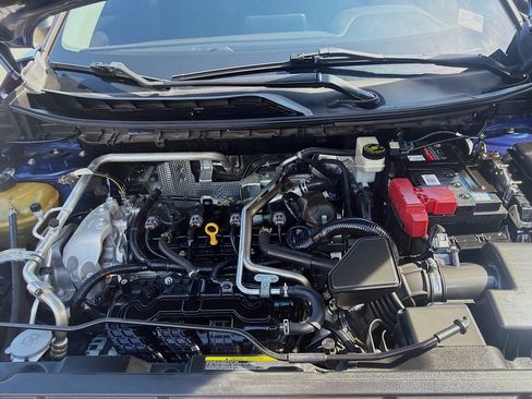 Used 2021 Nissan Rogue S FWD image 35