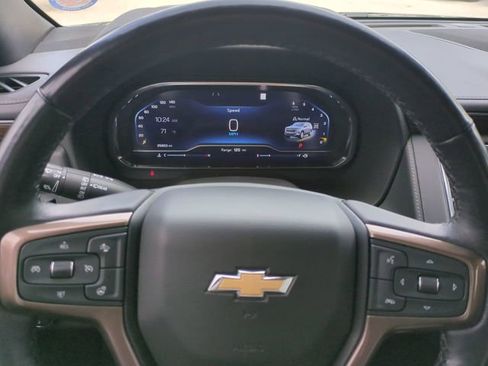 Certified 2022 Chevrolet Suburban High Country AWD/4WD image 30