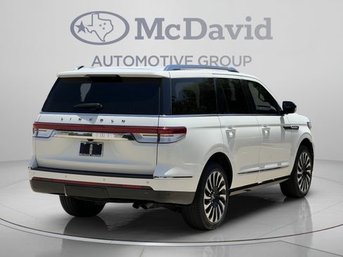 Used 2023 Lincoln Navigator Black Label AWD/4WD image 7