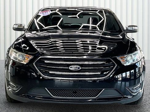 Used 2018 Ford Taurus Limited FWD image 2