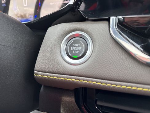 Used 2023 Chevrolet Colorado ZR2 w/ ZR2 Convenience Package III image 31