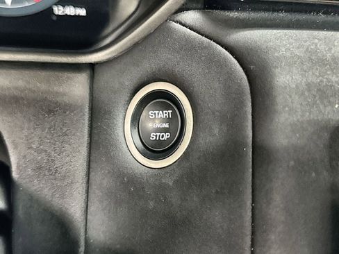 Used 2025 Land Rover Range Rover Velar Dynamic SE image 24