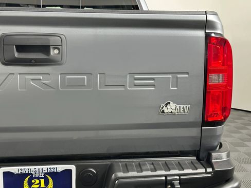 Used 2021 Chevrolet Colorado ZR2 w/ Colorado ZR2 Bison Edition AWD/4WD image 13