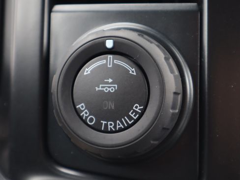 Used 2026 Ford F450 Platinum w/ Platinum Plus Package image 27