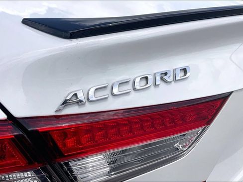 Used 2021 Honda Accord Sport image 21