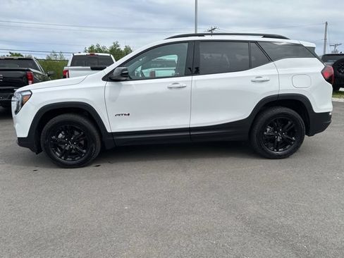 Used 2024 GMC Terrain AT4 w/ Infotainment Package II AWD/4WD image 2