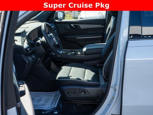 New 2026 Buick Enclave Sport Touring w/ Super Cruise Package image 19