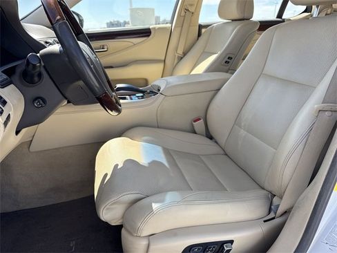 Used 2014 Lexus LS 460 L image 11