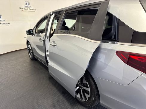 Used 2025 Honda Odyssey EX-L image 11
