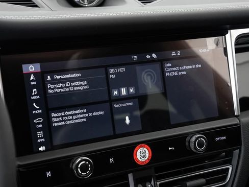 Certified 2025 Porsche Macan Turbo AWD/4WD image 19