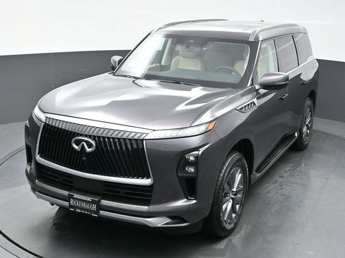 Used 2025 INFINITI QX80 Pure image 18