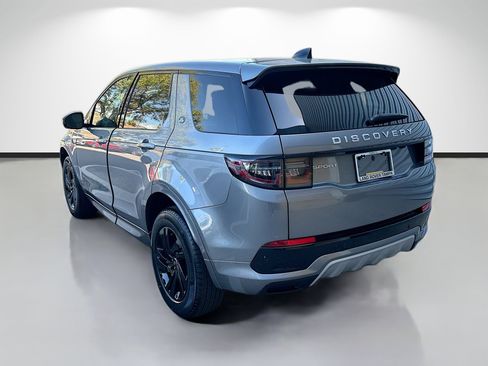 Used 2025 Land Rover Discovery Sport S image 3