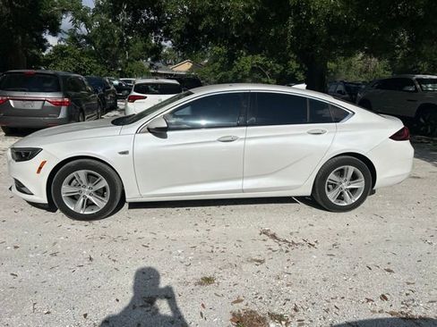 Used 2018 Buick Regal Preferred w/ Sights and Sounds Package FWD image 13