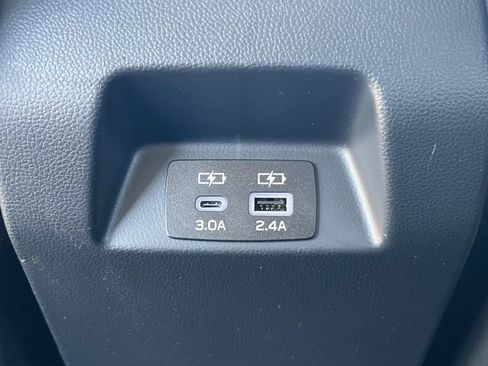 Certified 2025 Subaru Crosstrek 2.5i Premium AWD/4WD image 37