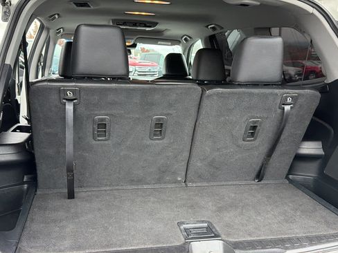 Used 2018 Honda Pilot Touring image 27