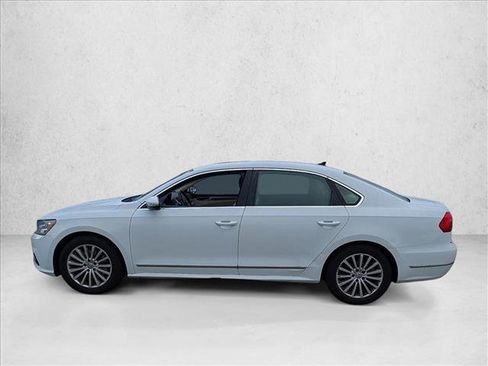 Used 2016 Volkswagen Passat 1.8T SE image 8