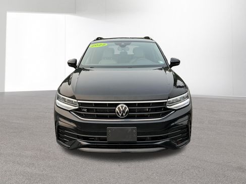 Used 2022 Volkswagen Tiguan SE R-Line AWD/4WD image 8