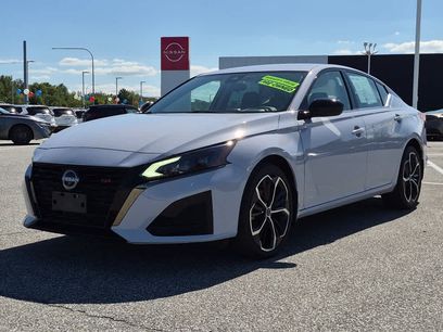 Used 2023 Nissan Altima 2.5 SR