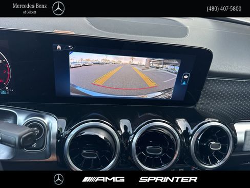 Certified 2025 Mercedes-Benz GLB 250 image 25