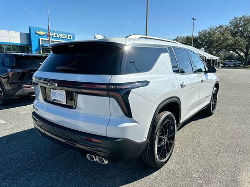 New 2026 Chevrolet Traverse LT image 4