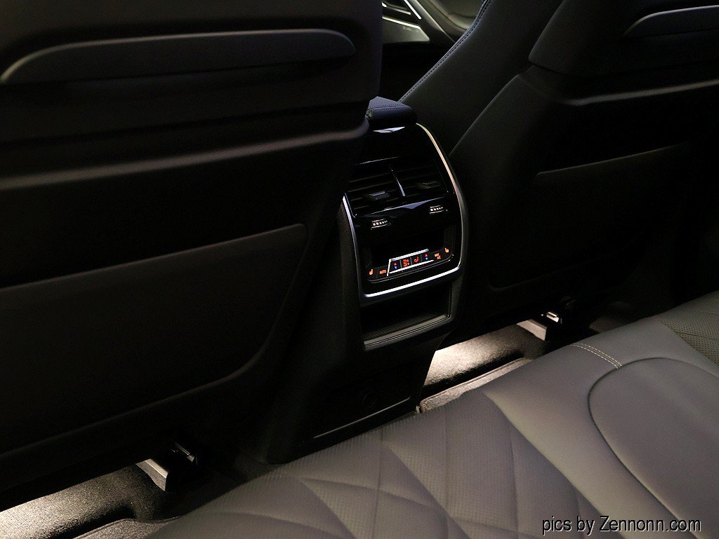 Certified 2027 BMW X6 M60i AWD/4WD image 14