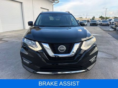 Used 2020 Nissan Rogue SL FWD image 2