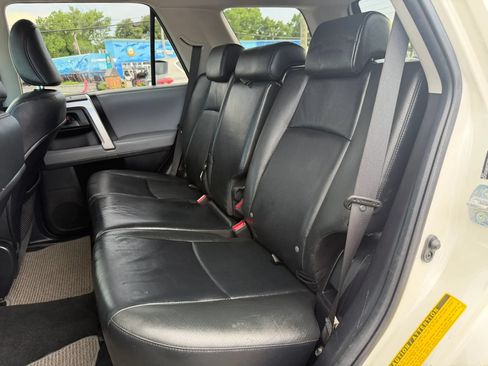 Used 2010 Toyota 4Runner SR5 AWD/4WD image 14