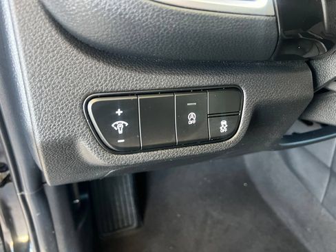 Used 2024 Kia Seltos S FWD image 52