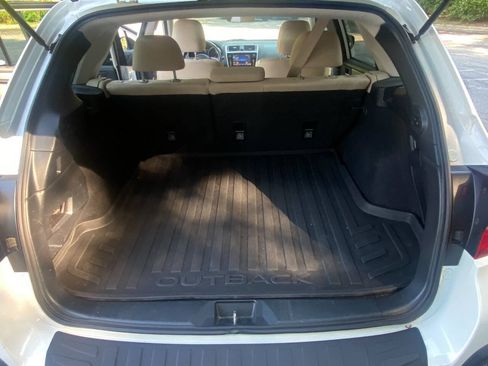 Used 2019 Subaru Outback 2.5i Premium AWD/4WD image 44