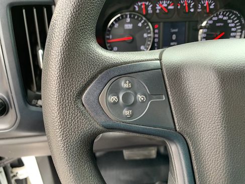 Used 2019 Chevrolet Silverado 2500 W/T AWD/4WD image 14