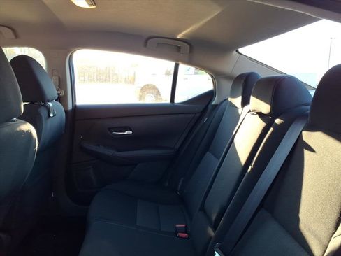 Used 2020 Nissan Sentra SV w/ Electronics Package image 10