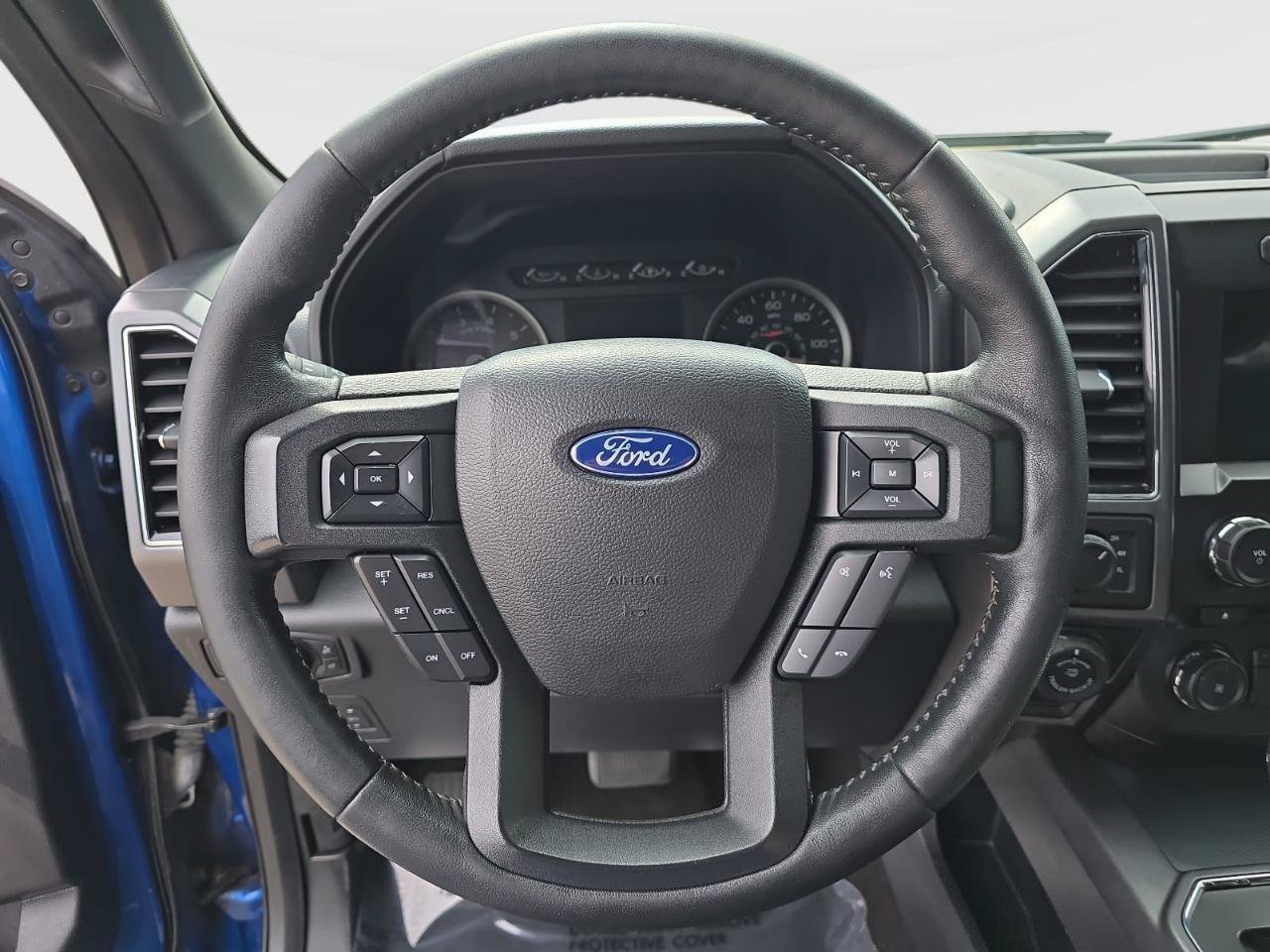 Used 2018 Ford F150 XLT w/ Equipment Group 302A Luxury AWD/4WD image 16