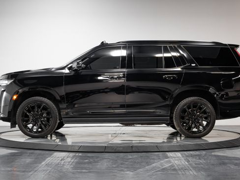 Used 2022 Cadillac Escalade Sport Platinum image 34