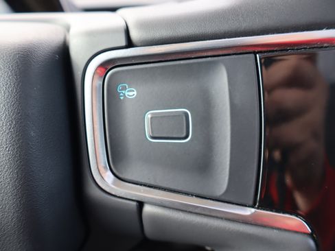 Used 2025 Ford Expedition Platinum image 18