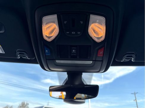 Used 2022 RAM 1500 Big Horn image 23