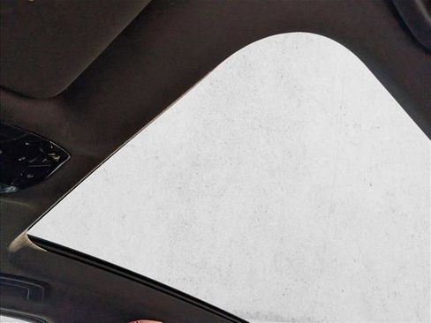 Certified 2023 BMW 740i RWD image 16