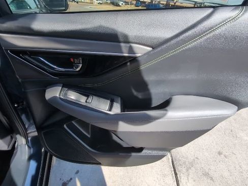 Used 2025 Subaru Outback Onyx Edition image 29