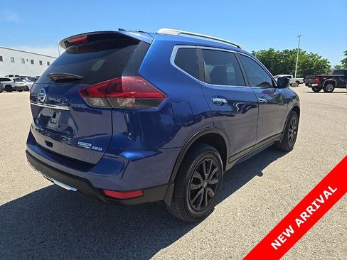 Used 2020 Nissan Rogue S AWD/4WD image 3