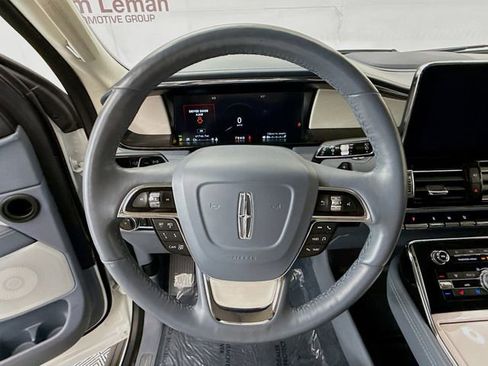 Used 2020 Lincoln Navigator L Black Label w/ Cargo Convenience Package image 11